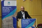 سخنرانی دبیر مرکز اخلاق در سمپوزیوم "چالش‌های ایجاد یک سیستم مبتنی بر فتوا برای مسائل پزشکی"